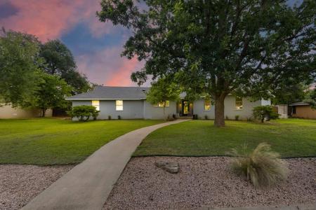 1003 Avenue A, Fredericksburg, Texas 78624, USA