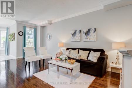 57 SEAHORSE AVENUE, Brampton (madoc), Ontario L6V 4N7, Canadá