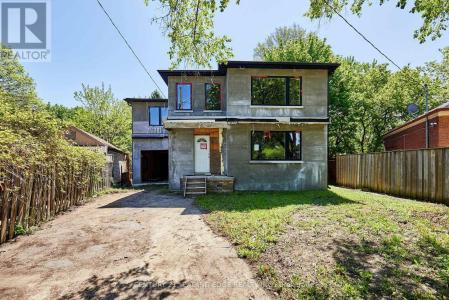 213 PHYLLIS AVENUE, Toronto (cliffcrest), Ontario M1M 1Y9, Kanada