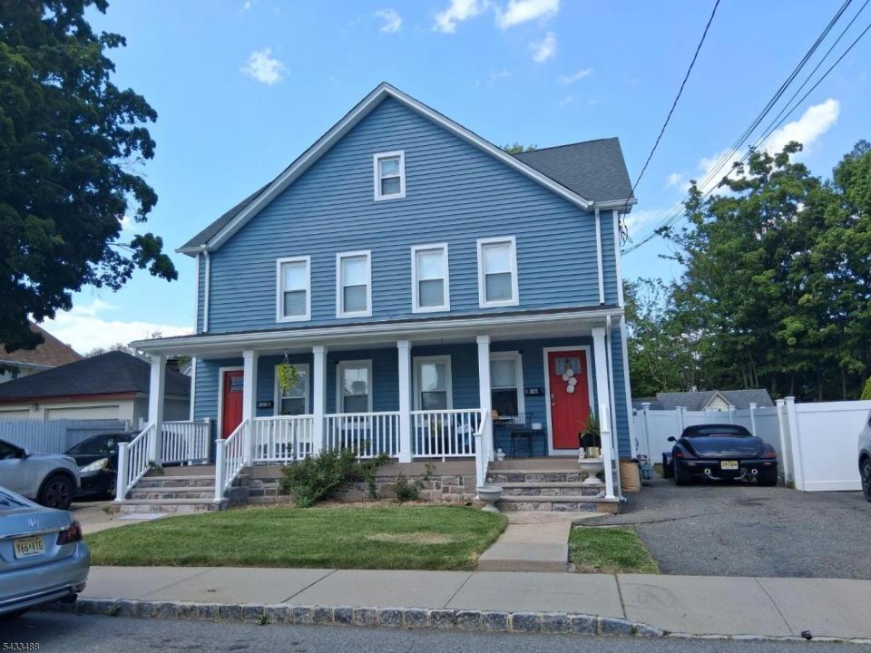16 Lehigh St, Dover Town, New Jersey 07801-2511, États-Unis