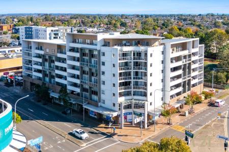 2/376 The Horsley Drive, Fairfield, NSW 2165, Australia
