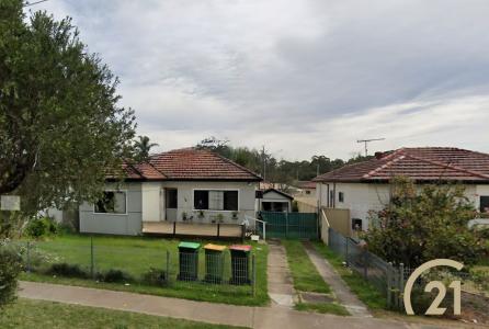 13 Reserve Street, Smithfield, NSW 2164, Australia