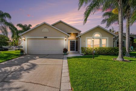 4670 Blackmore Court, Melbourne, Florida 32934, Stati Uniti