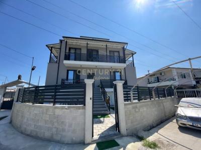 Plazhi i Vjetër, Vlorë, Albania