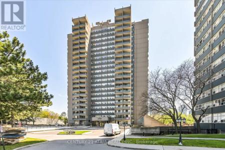 4101 SHEPPARD AVENUE EAST, Toronto (agincourt South-malvern West), Ontario M1S 3H3, Canadá