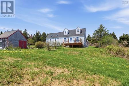 15 SHORE ROAD, West Chezzetcook, Nova Scotia B0J 2L0, Canada