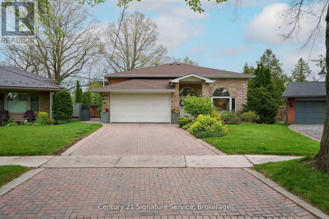 2173 GREENHURST AVENUE, Mississauga (lakeview), Ontario L4X 1J5, Canadá