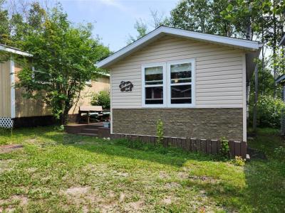 115 3RD STREET SOUTH, Clear Lake, مانيتوبا R0J 1N0, كندا 
