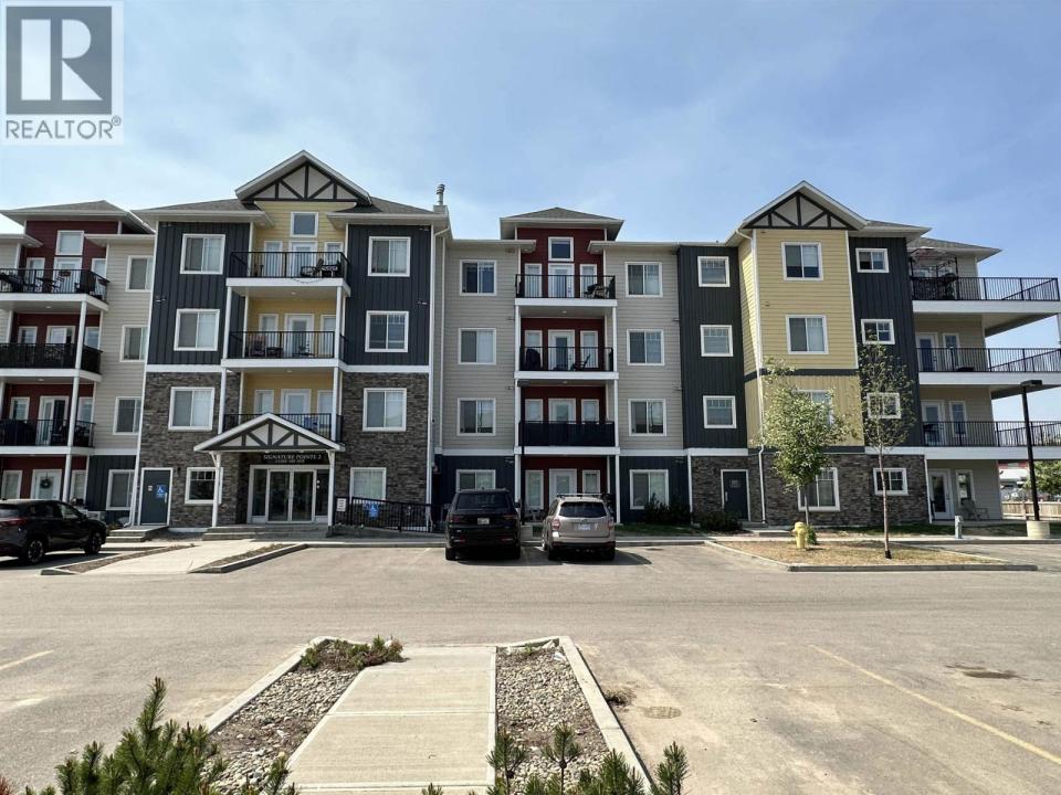 11205 105 AVENUE, Fort St. John, كولومبيا البريطانية V1J 0L3, كندا