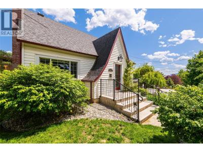 306 10TH AVENUE NORTH, Creston, British Columbia V0B 1G0, Canada