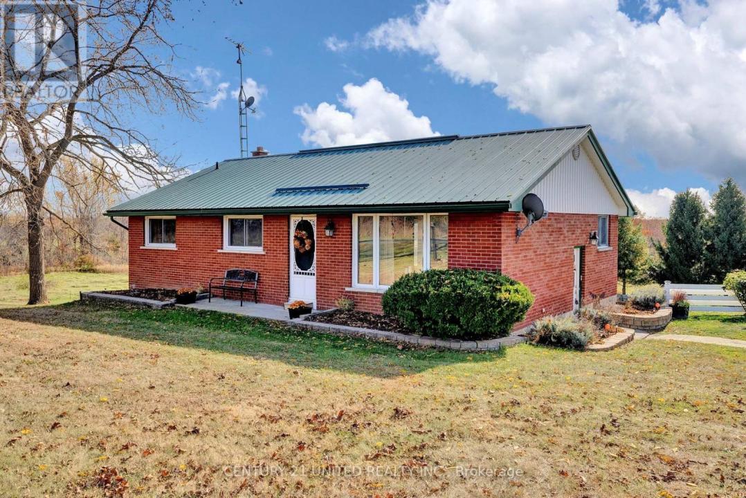 1976 FISH LAKE ROAD, Prince Edward County (sophiasburg Ward), 온타리오주 K0K 1W0, 캐나다