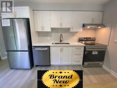 570B GLEN FORREST BOULEVARD, Waterloo, Ontario N2L 4J5, Kanada