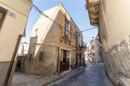 Via XX Settembre, Motta Sant'Anastasia, Sicilia 95040, 意大利