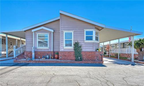 3530 Damien , 212, La Verne, 加州 91750, 美國