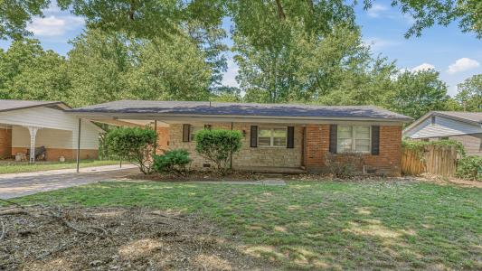 301 E Linden Cir, Kennett, Missouri 63857, Stati Uniti