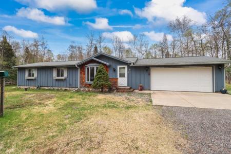8065 Holly Lane, Alvin, Wisconsin 54542, USA