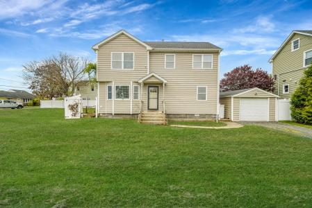 374 Rider Ave, Patchogue, Nowy Jork 11772, USA