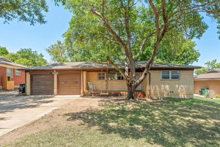 4709 Nadine Drive, Haltom City, Texas 76117, USA