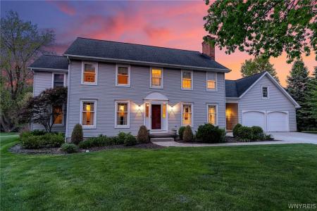 19 Shelbourne Court, Amherst, NY 14221, USA