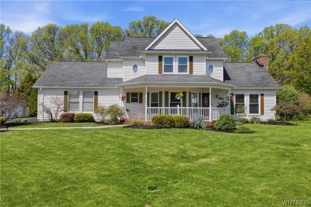5496 Hartford Drive, Lockport Town, NY 14094, USA