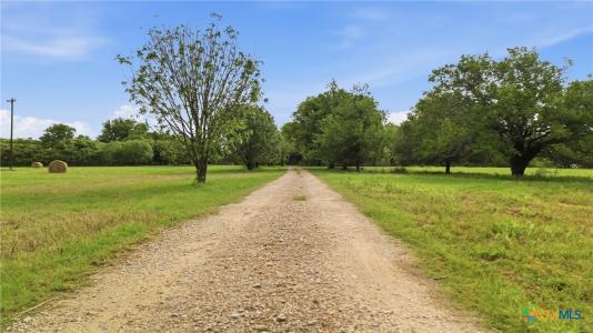 1301 Sea Willow Drive, Marion, Texas 78124, USA