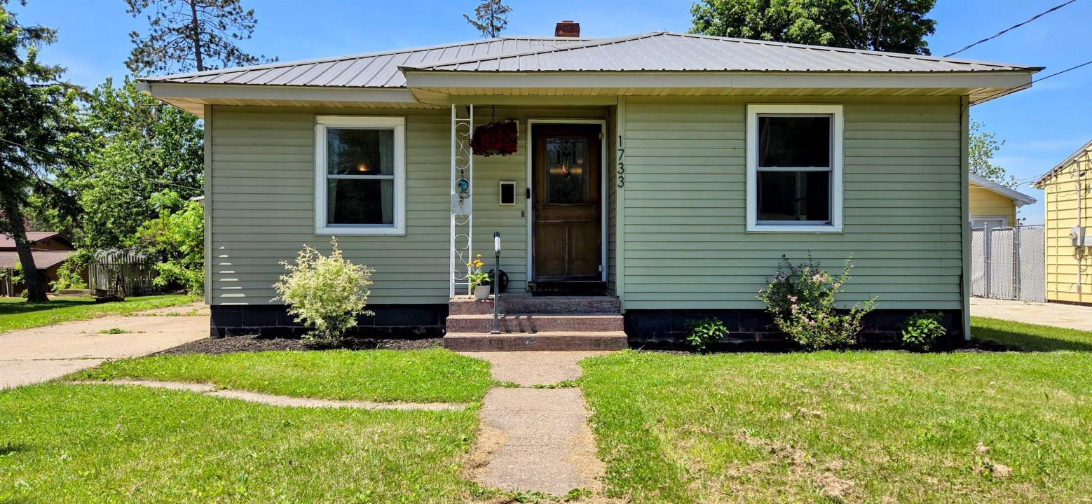 1733 Stoughton Avenue, Tomah, Wisconsin 54660, HOA KỲ