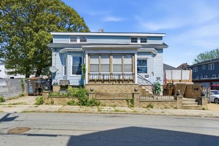 116 Irving St, Fall River, Massachusetts 02723