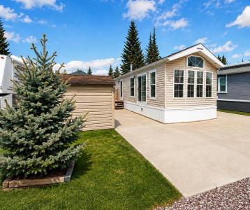 32351 RANGE ROAD 55, Rural Mountain View County, Alberta T0M 1X0, Canada