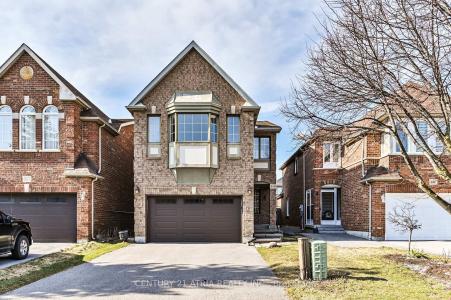 409 HEDDLE CRESCENT, Newmarket, Ontario L3X 2J2, Canada