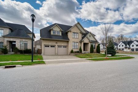 1895 SUMAC WAY, London South, Ontario N6K 0E9, Canada