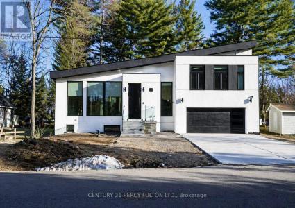 5 ROBERT STREET, Sundridge, Ontario P0A 1Z0, Canada