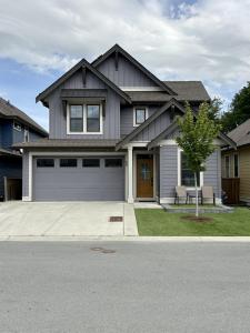 46211 PROMONTORY ROAD, Chilliwack, British Columbia V2R 6E4, Canada