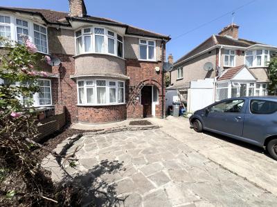 13, Eton Avenue, HOUNSLOW, Reino Unido