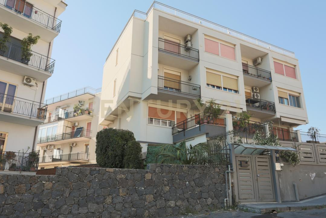 Via Renato Fucini, Catania, Sicilia 95122, Italie