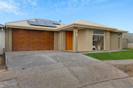 12 Horgan Circuit, Seaford Heights, SA 5169, Australia