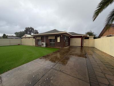 5 Lombard Avenue, Paralowie, SA 5108, Australia