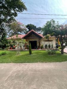 Municipio de La Guardia Km17, Urbanizacion Cerrada Club Campestre Laguna Azul, Villa Bella , Sur, Santa Cruz 0000, Bolivia