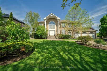 15 UPPER RIDGE COURT, Markham, Ontario L3S 3W6, Canada