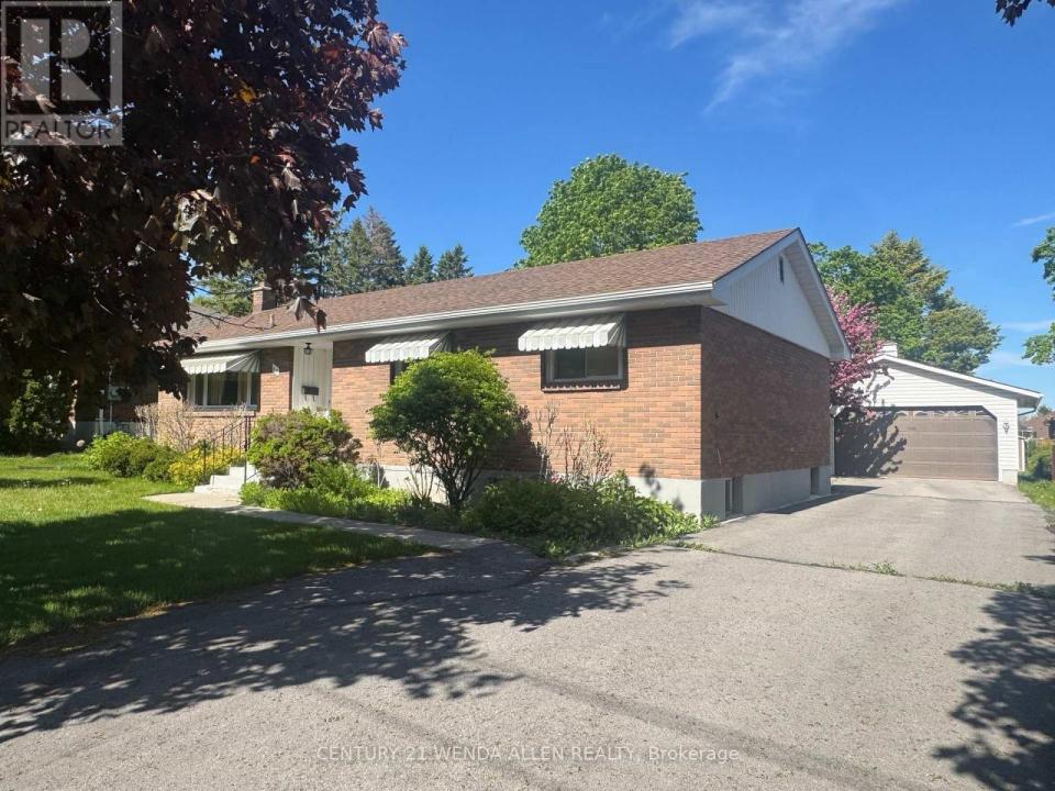 63 GILBERT STREET, Belleville (belleville Ward), Ontario K8P 3G9, Canadá
