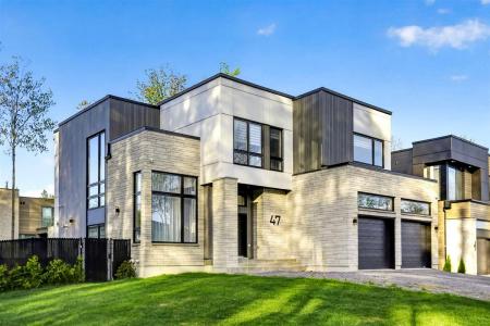47  Rue du Montlevin, Blainville, Quebec J7C 0Z7, Canada