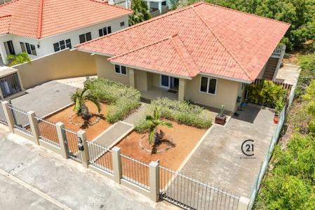 Damasco Resort Spacious House + Apartment, Damasco Resort, Willemstad East, Curaçao