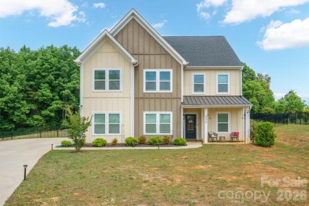 3774 Old Village Drive, Maiden, NC 28650, USA