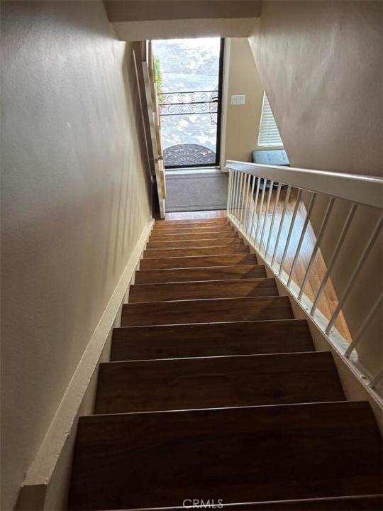 1166 N Barston, Covina, Californie 91724, États-Unis