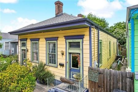 622 POLAND Avenue, New Orleans, ルイジアナ 70117, アメリカ合衆国