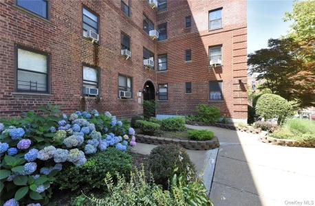 141-10 28 Ave unit: 6B, Flushing, Nova Iorque 11354, Estados Unidos