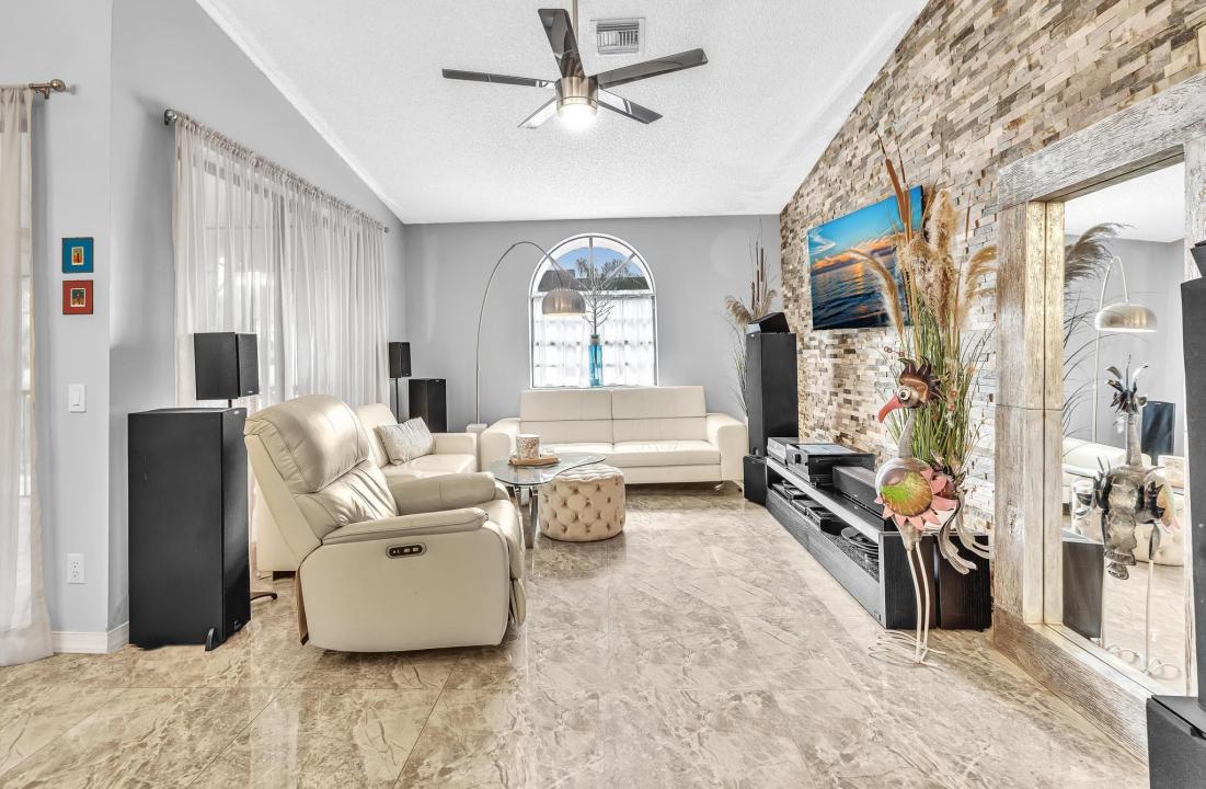5395 Firenze Drive , O, Boynton Beach, Florida 33437, USA