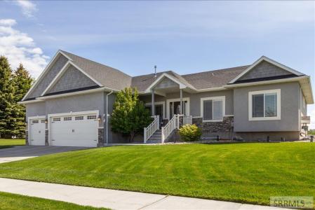 653 S 4th E, REXBURG, Idaho 83440, USA