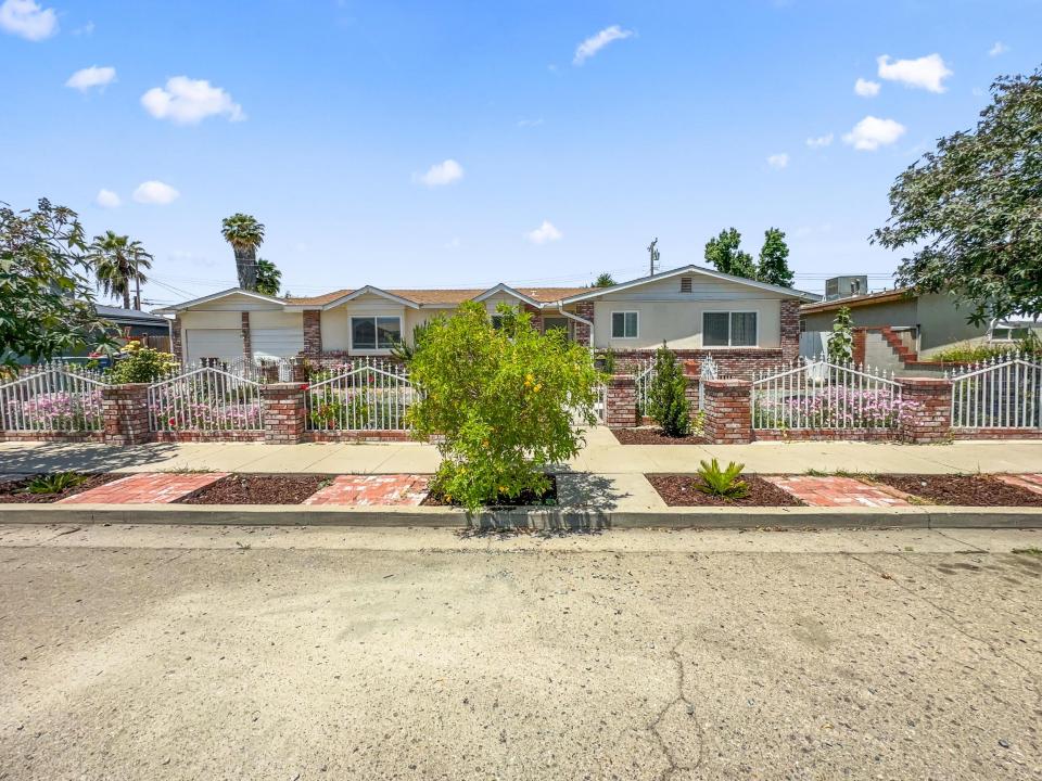 947 Cardoza Drive, Tulare, California 93274, Estados Unidos