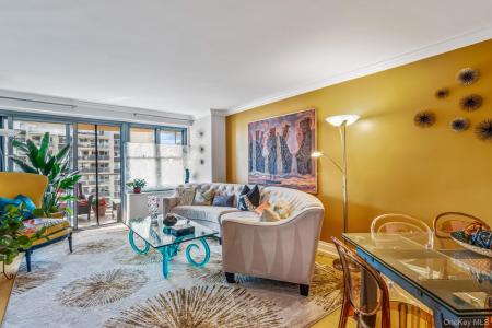 1805 215th Street unit: 12F, Bayside, NY 11360, USA