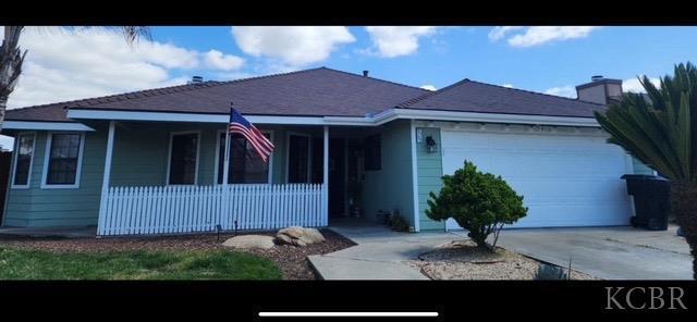 2123 Ashwood Court, Hanford, California 93230